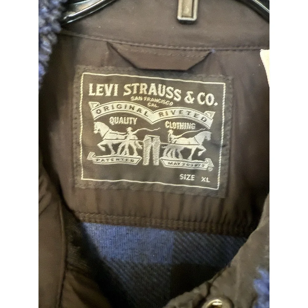 Levi's Sherpa Fleece snap Shirt Jacket Blue Plaid Men's XL Pockets‎ Outdoor